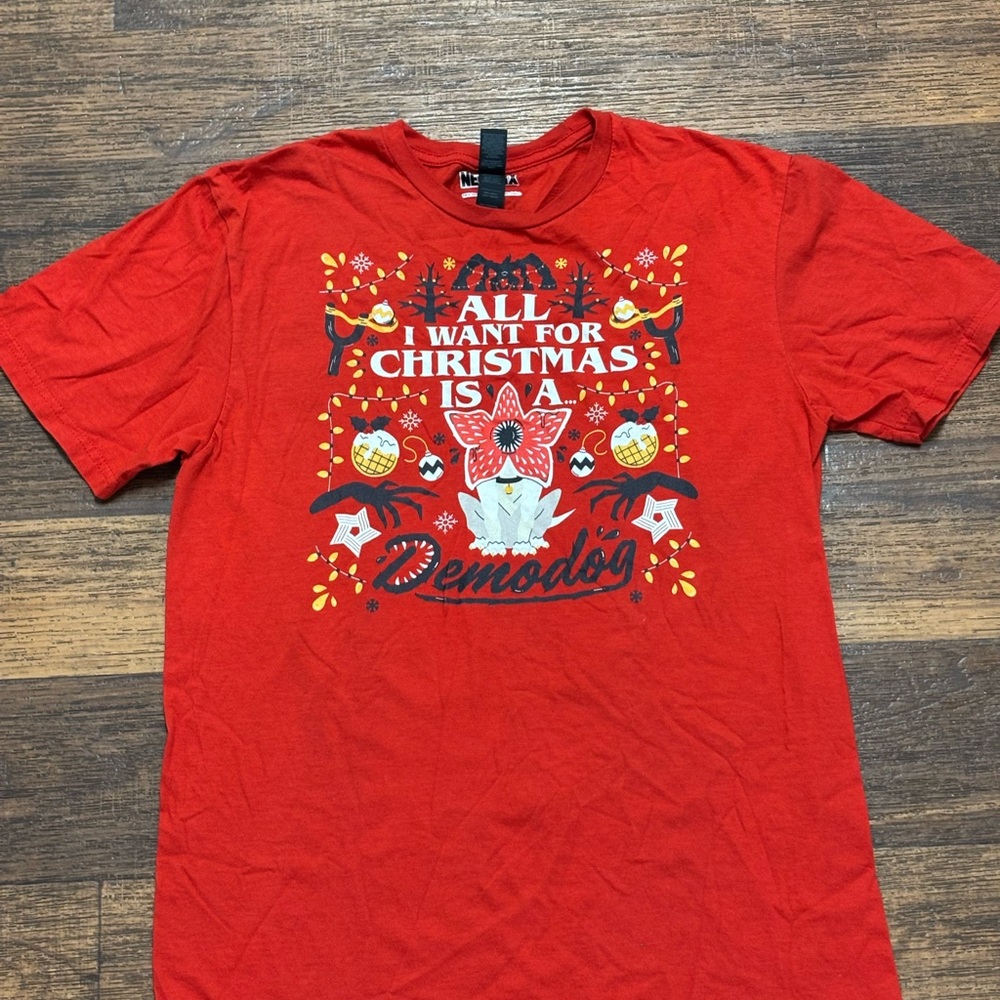 Gildan Red 'All I Want for Christmas Is a Demodog' Graphic Tee - Men